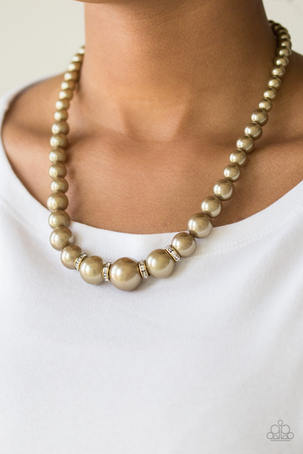 Paparazzi Party Pearls - Brass Necklace
