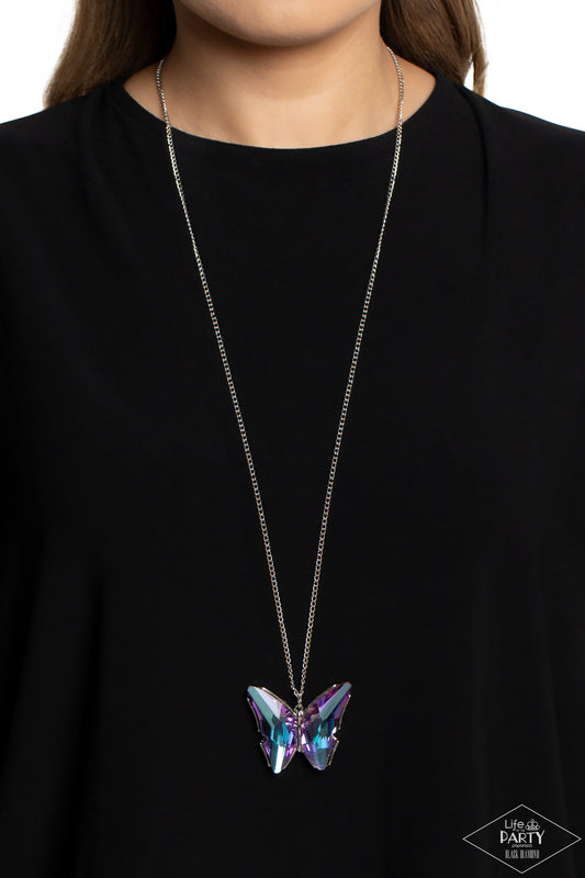 Paparazzi The Social Butterfly Effect - Purple Necklace