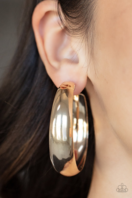 Paparazzi Flat Out Flawless - Gold Earrings