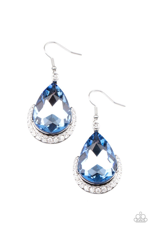 Paparazzi Mega Marvelous - Blue Earrings