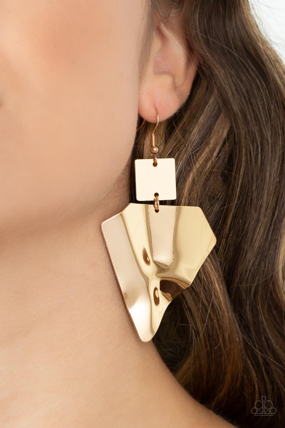 Paparazzi Deceivingly Deco - Gold Earrings