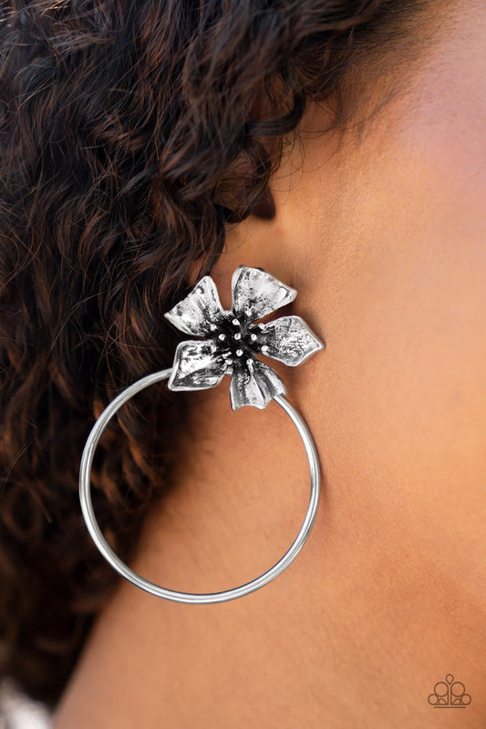 Paparazzi Buttercup Bliss - Silver Earrings