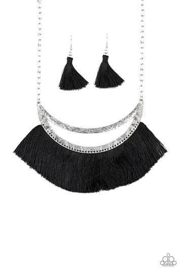 Paparazzi The MANE Event-Black Necklace